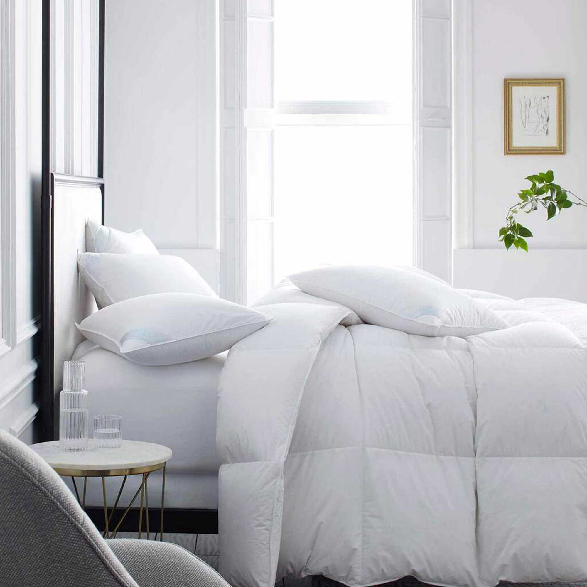 Vienna Down Pillow