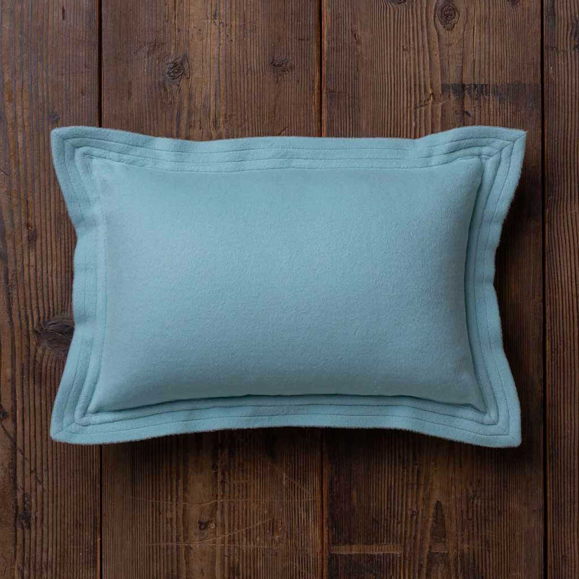 Hudson Lumbar Pillow