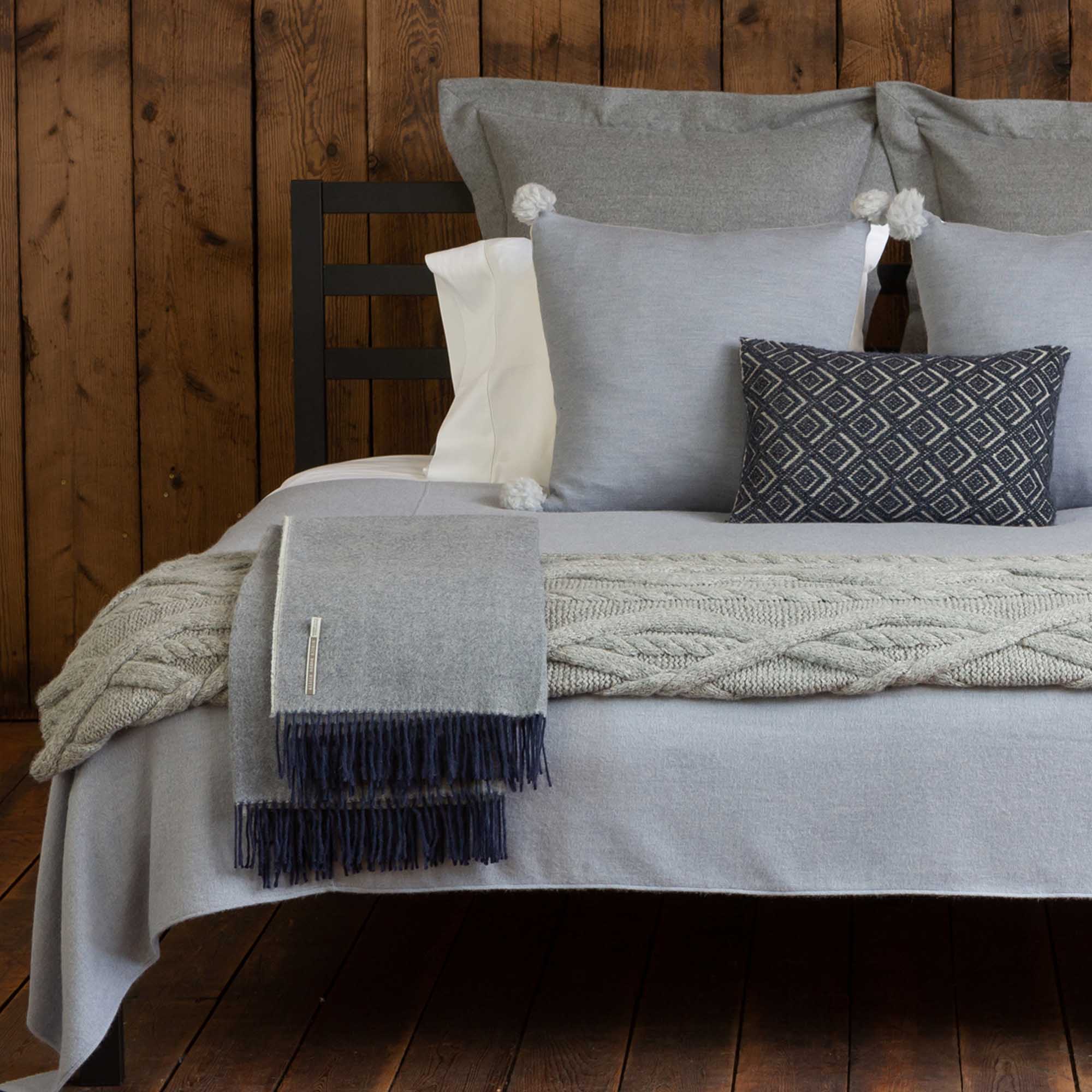 Alpaca Bed Blankets | Luxury Alpaca Bed Blankets