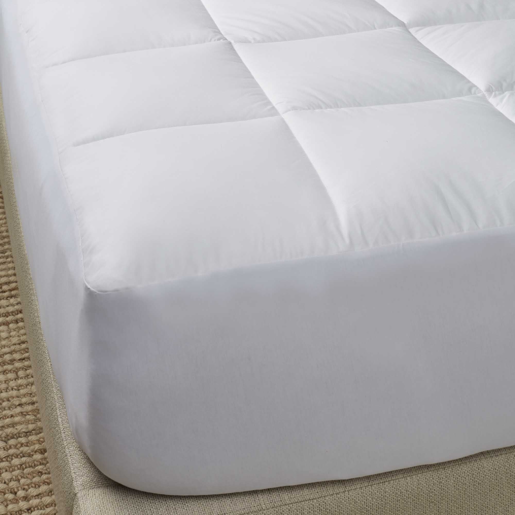 Bergen Down-Free Mattress Pad