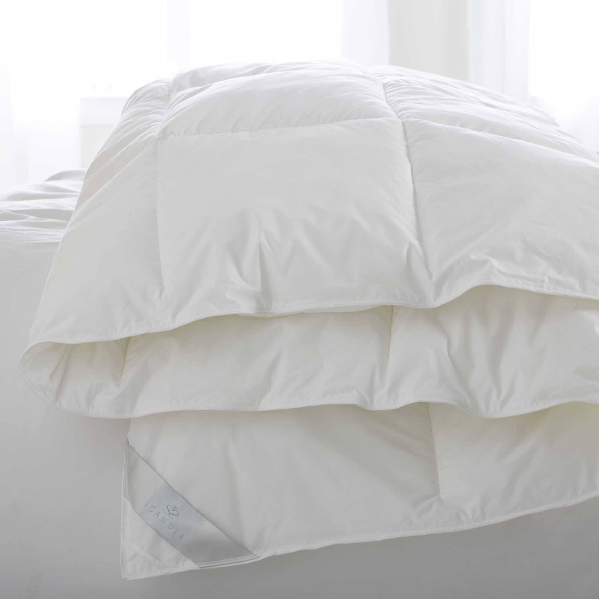 Bergen Down-Free Comforter