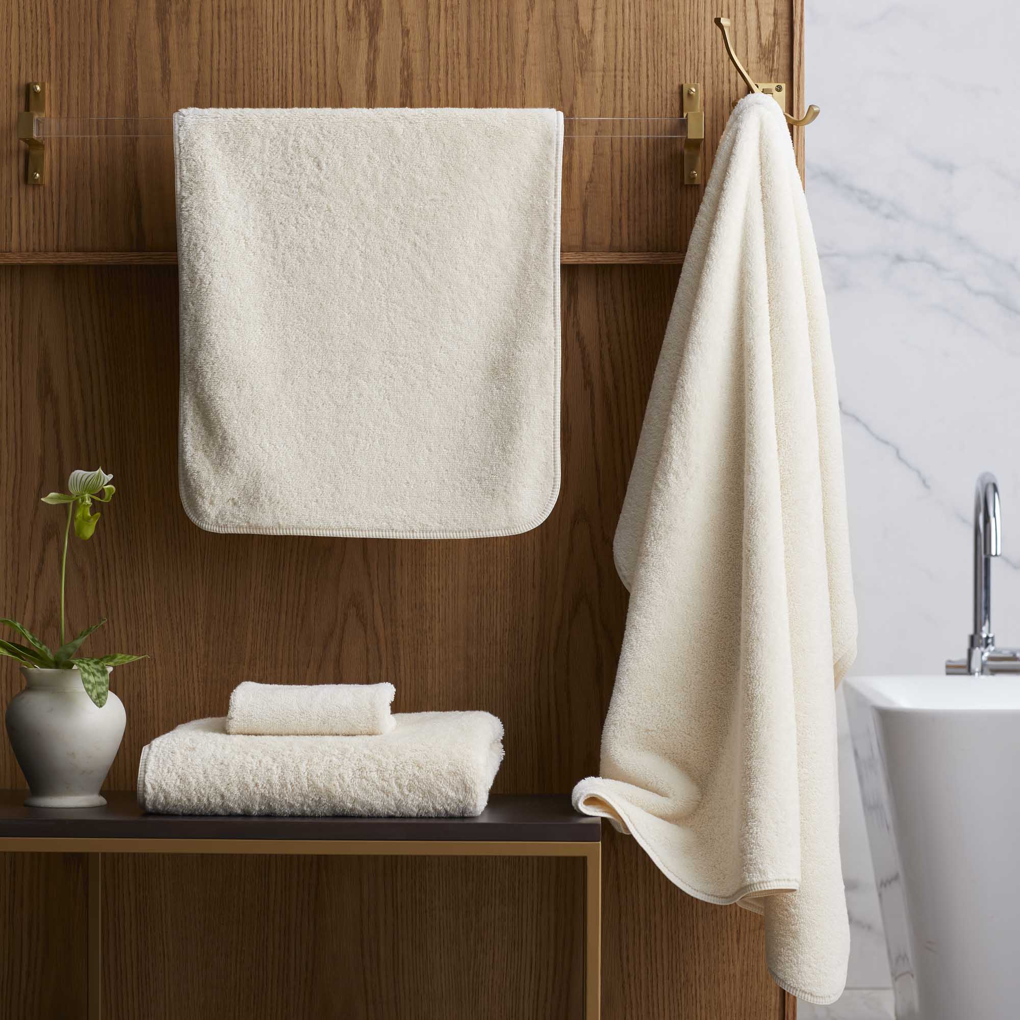 Indulgence Hand Towel