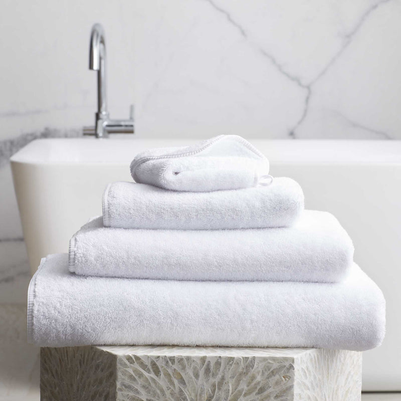  Cartoon Alpaca Hand Towels Set of 2 Cute Llama Bath Towels Soft  Guest Face Towel Bathroom Decorations Thin Kitchen Tea Dish Towels : Home &  Kitchen