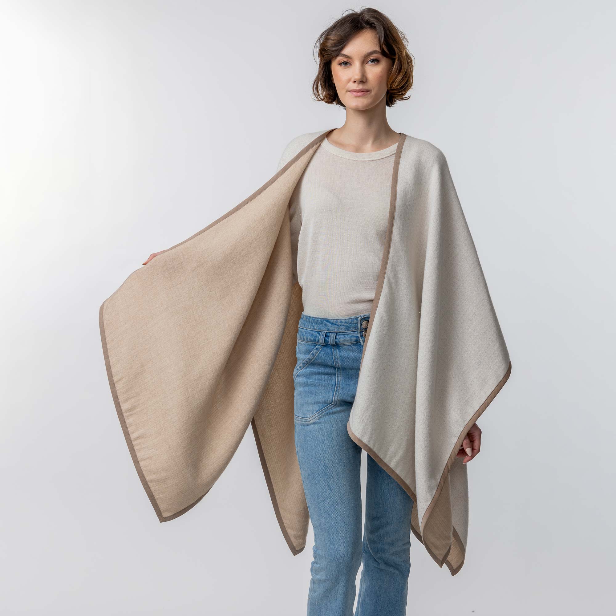 alpaca fashion - alicia adams alpaca reversible vienna cape - alpaca wool Ivory Beige