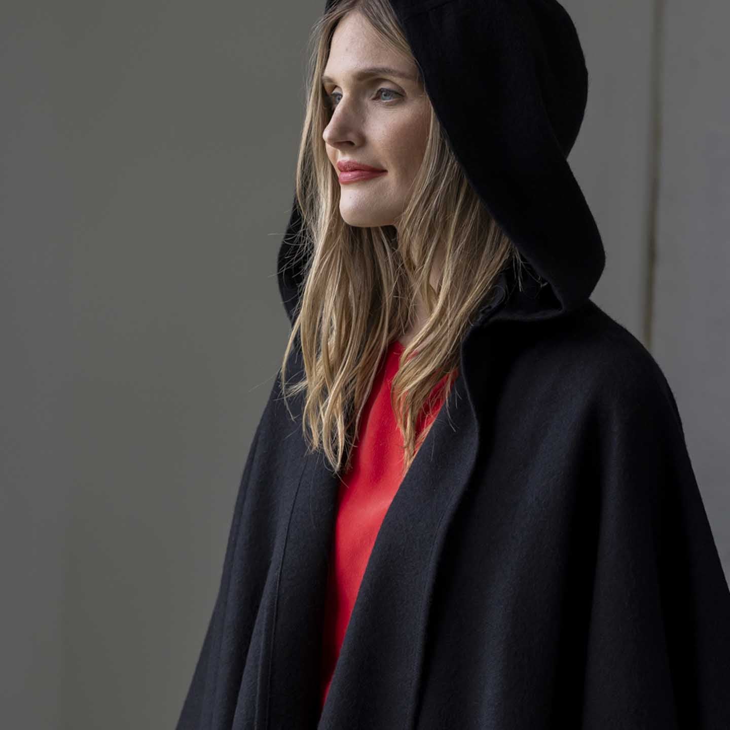 Buy Mao Cape | Luxury Alpaca Cape | Alicia Adams Alpaca