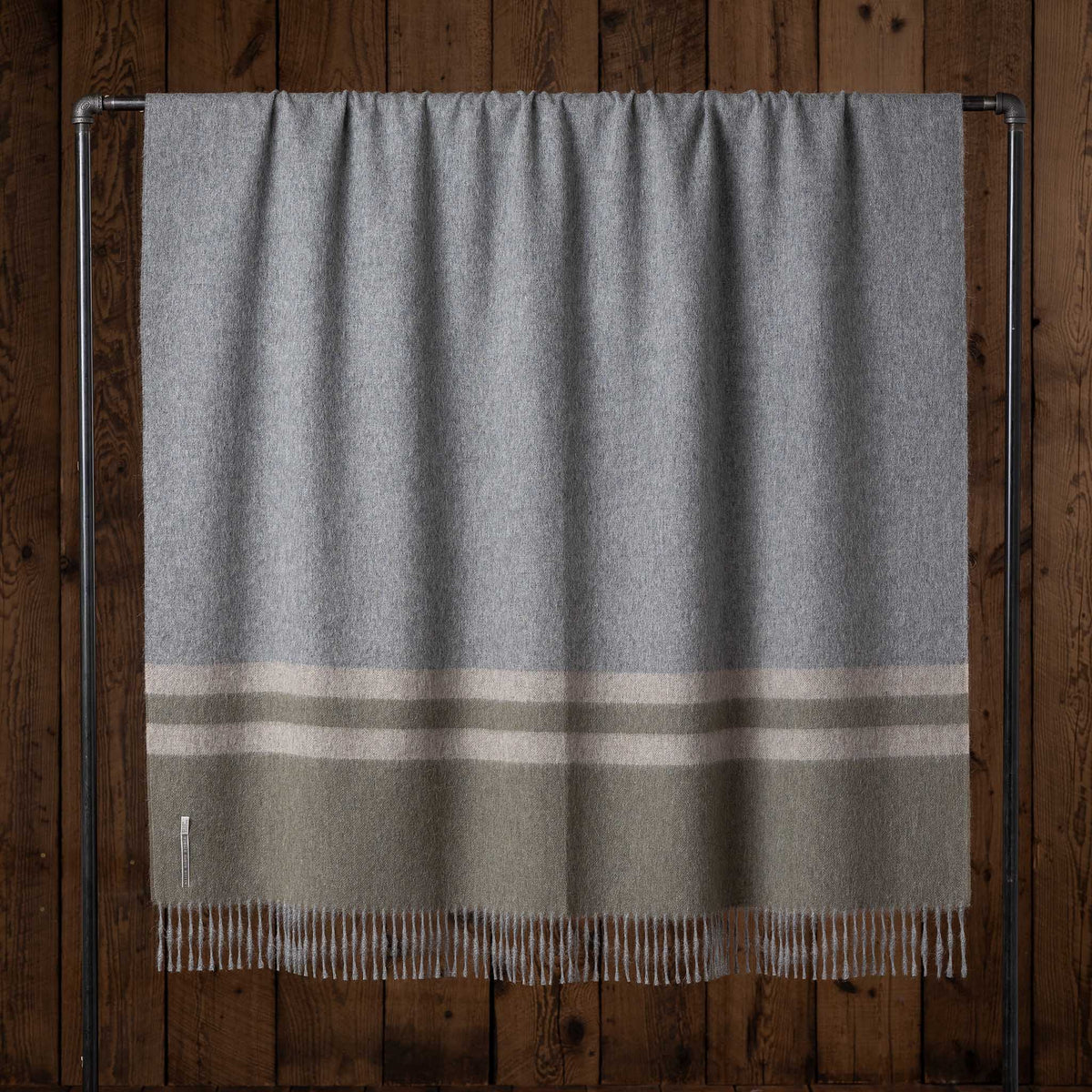 Glamper Throw