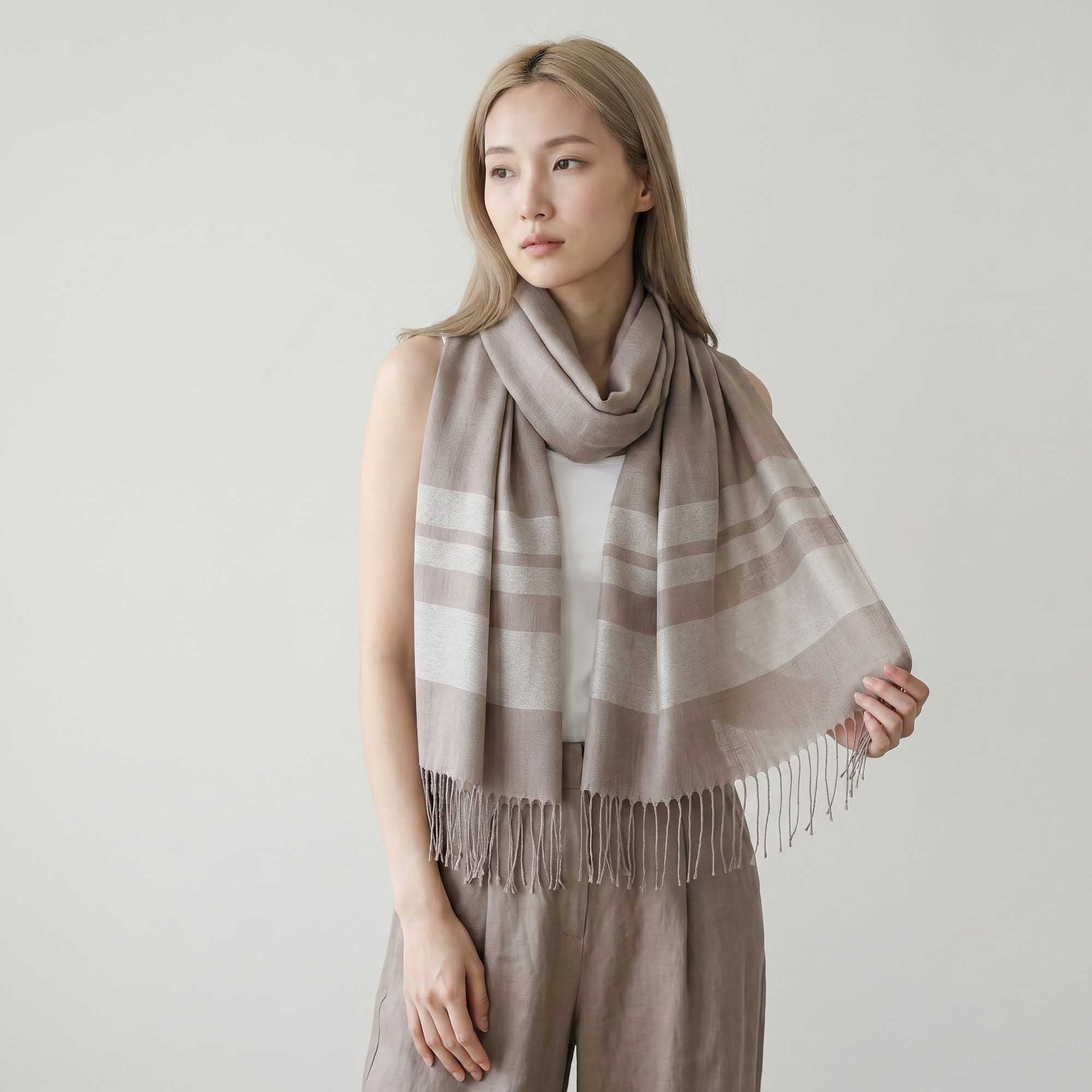 Women's Designer Alpaca Accessories | Alicia Adams Alpaca