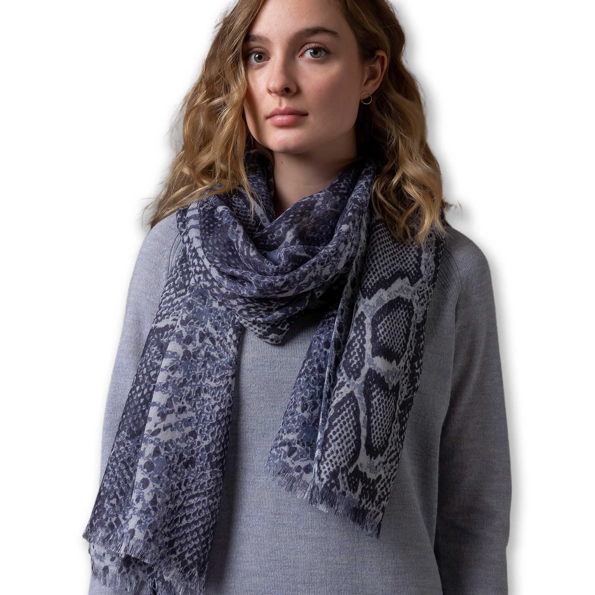 Viper Scarf