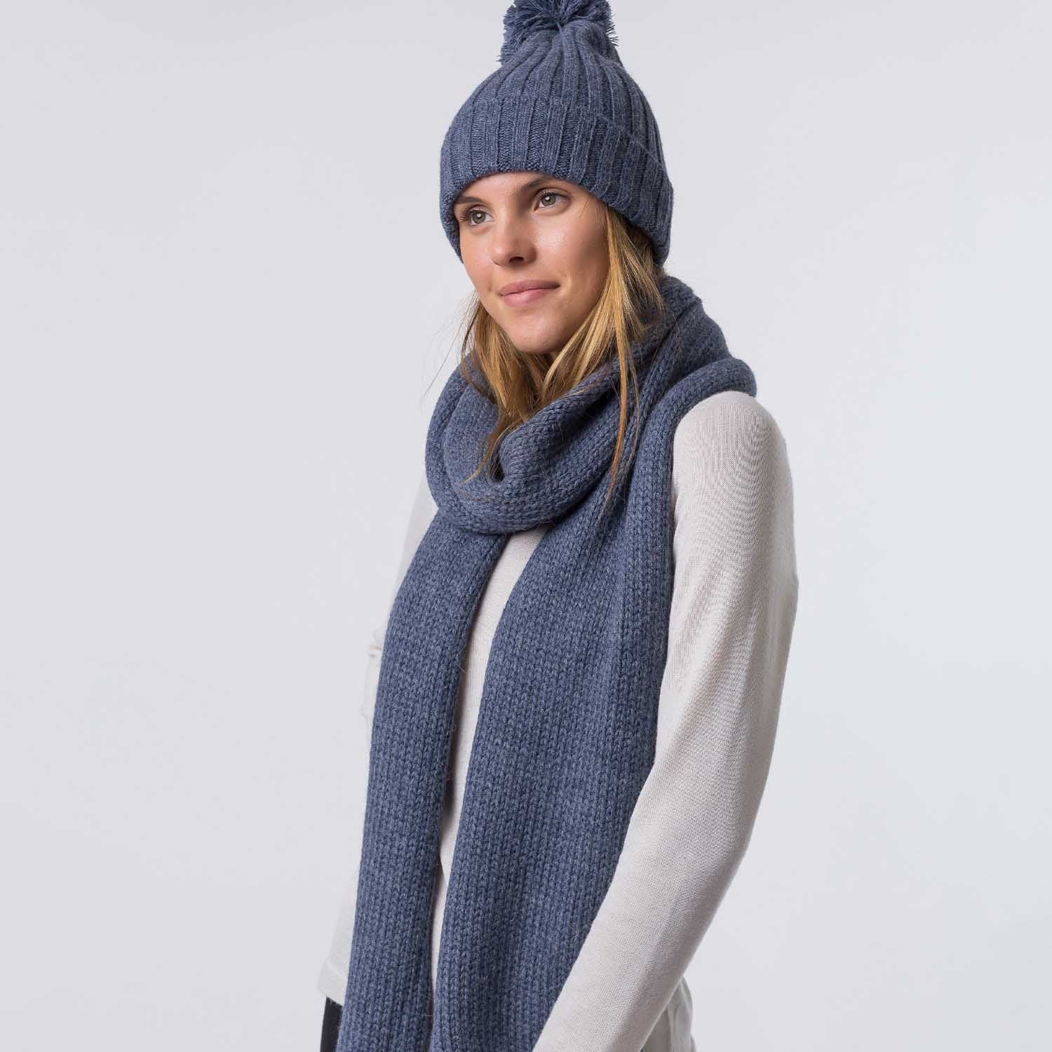 Davos Scarf
