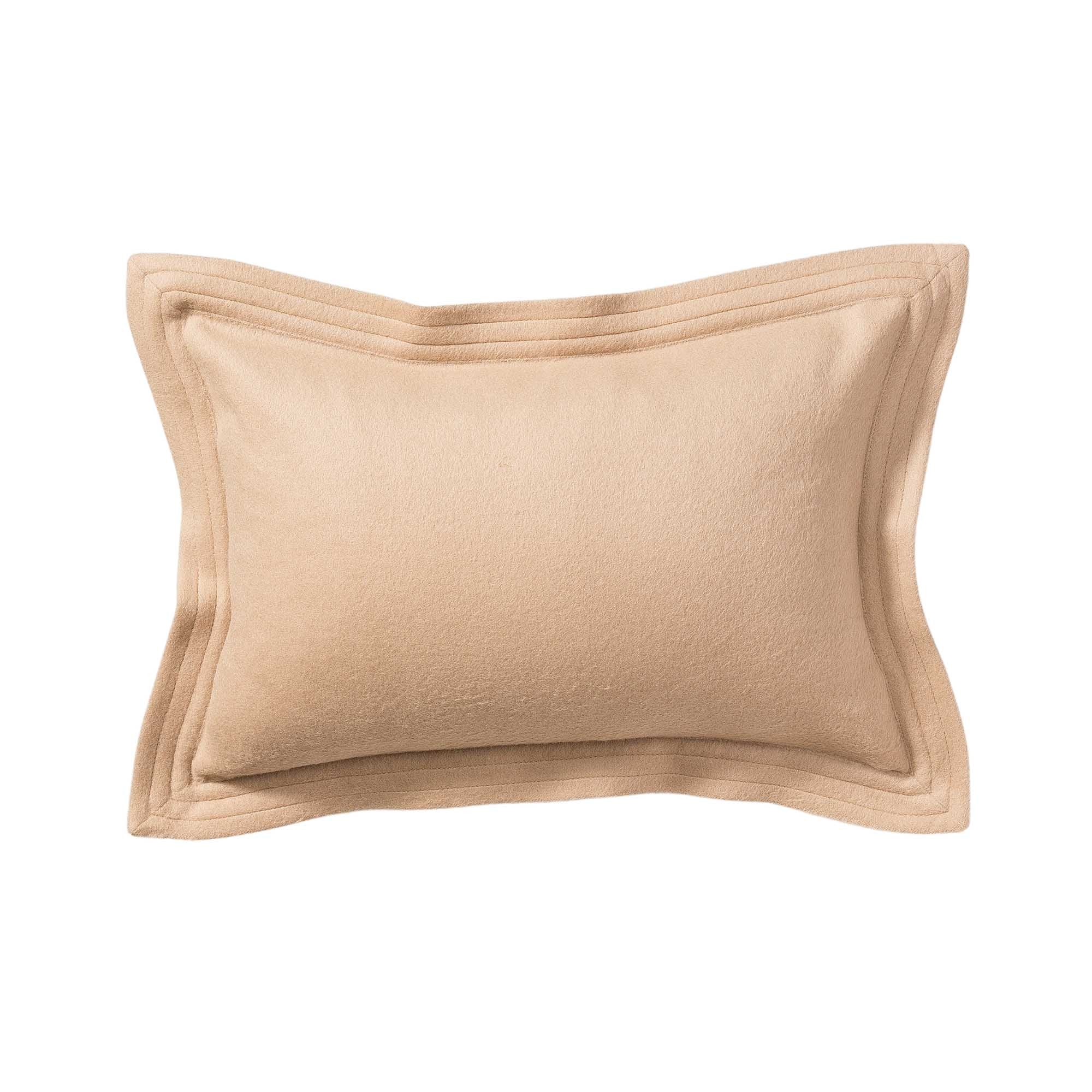 Hudson Lumbar Pillow